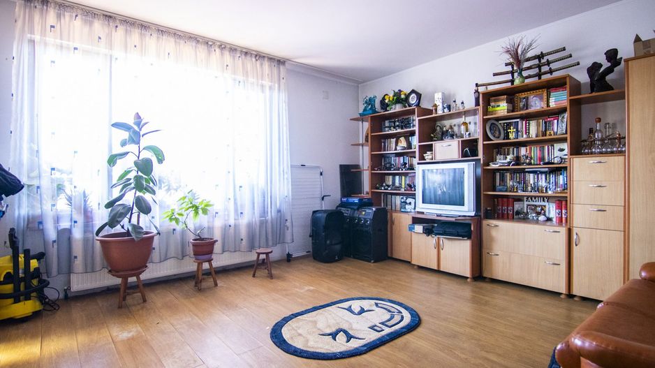 Casa /Vila individuala, 5 camere, teren 1000 mp, zona verde, linistita - Poză 7