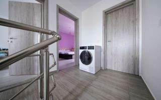 Duplex modern 4 camere + mansardă, complet mobilat – Comuna Berceni - Poză 15