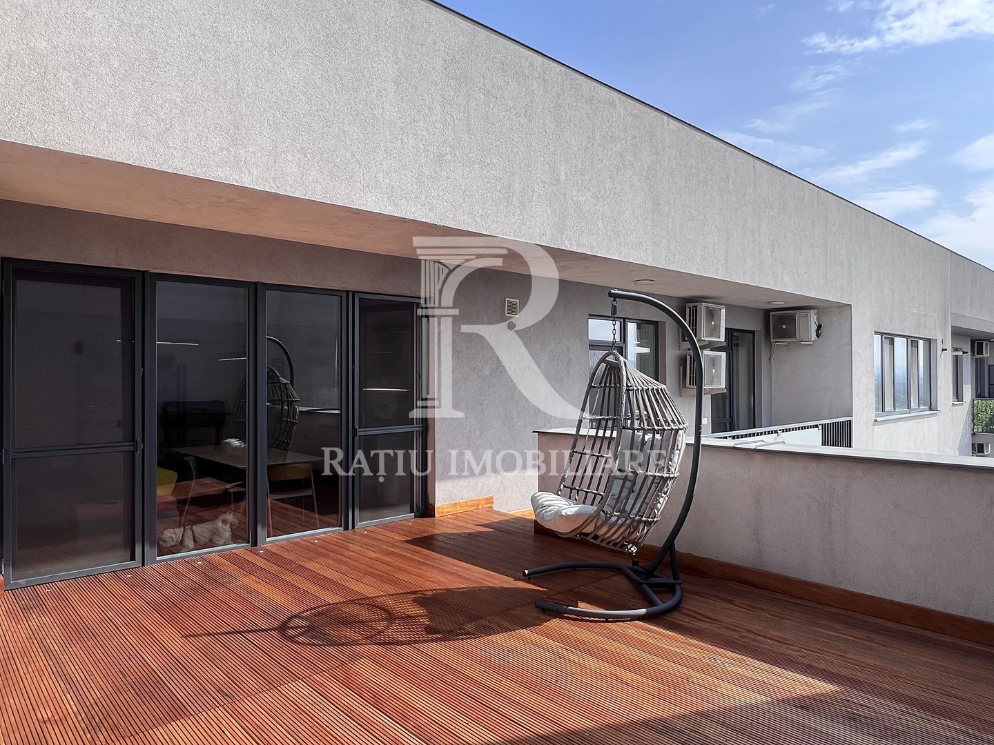 Penthouse cu Design Eclectic | Central | Panoramă Unică | Oradea - Poză 22