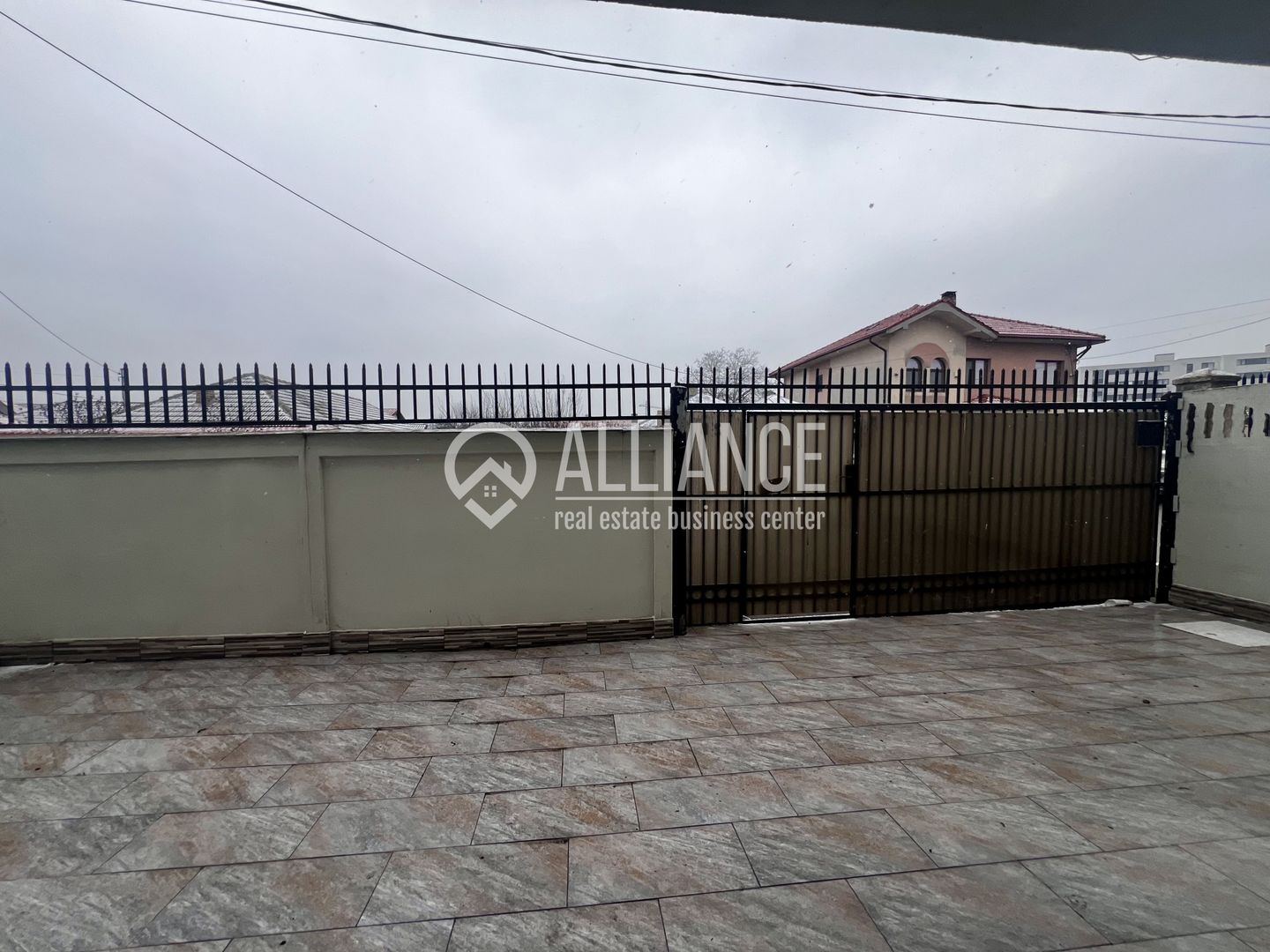 Palazu Mare (cod 05) - Casa 5 camere cu curte, renovata complet - Poză 3