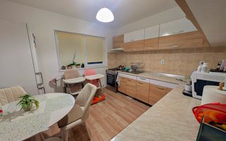 Casă tip înșiruit, D+P+M, 4 camere, garaj, 214 mp teren, zona Centru - Poză 8