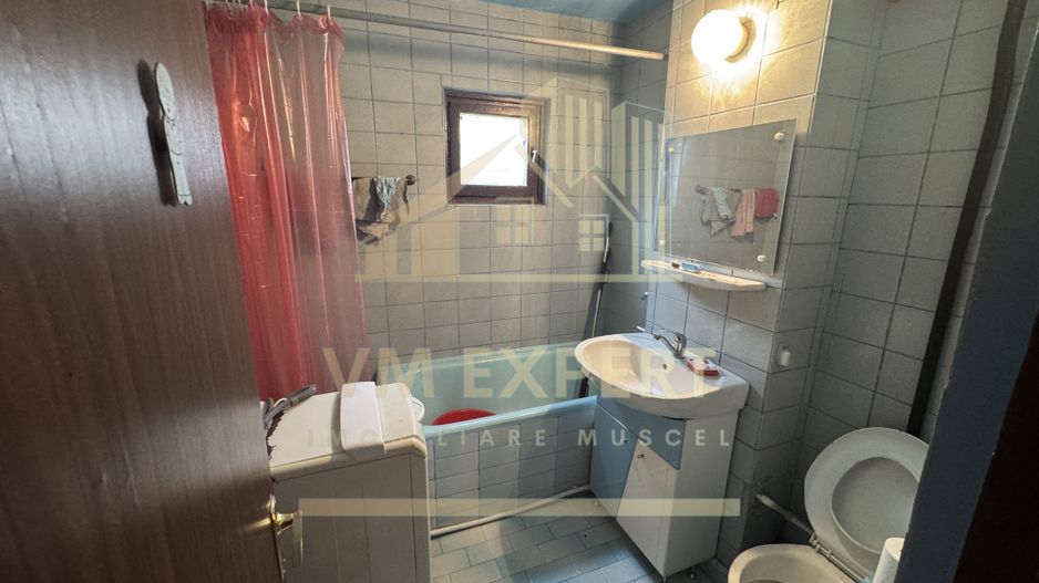 APARTAMENT 3 CAMERE ETAJ 1 GRUI - Poză 5