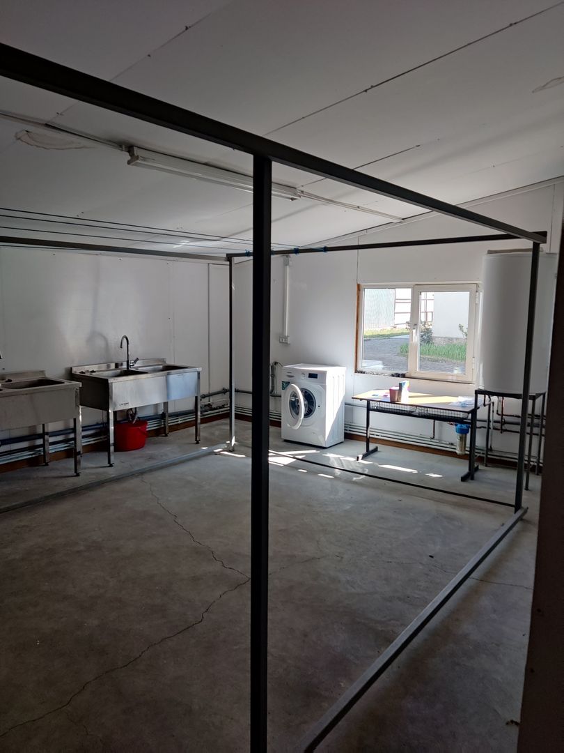 IDEAL PENTRU GRADINITA/SCOALA /AZIL BATRANI / ORFELINAT - Poză 25