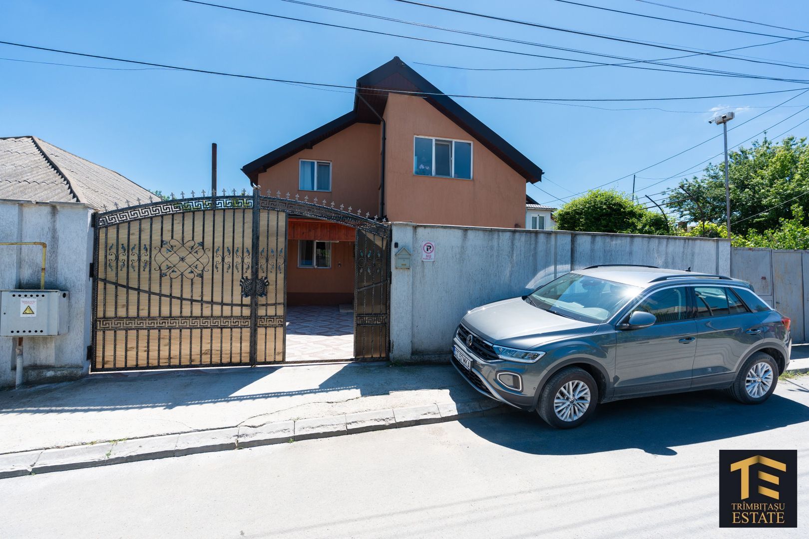 Casă P+M Năvodari | 6 camere | Curte superb amenajată - Poză 3