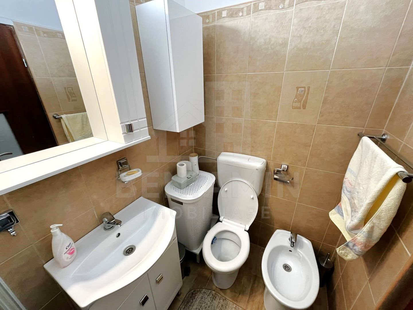 Apartament-2camere-decomandat-mobilat-utilat-centrala - Universitate - Poză 4