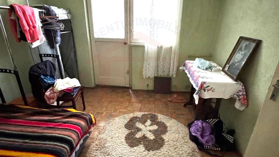 Apartament 2 camere, semidecomandat, etaj 1, Micro 19 - Poză 4