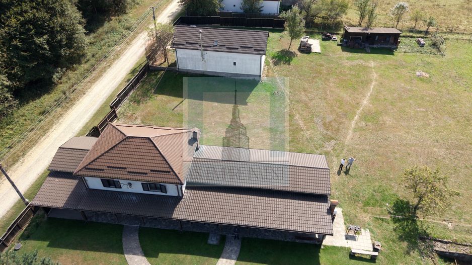 Complex Turistic activ,  2 lacuri ,teren 16800 mp -zona Valea Dobârlău - Poză 7