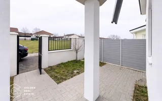 Casă modernă în Moșnița Nouă, 101 mp utili, finisaje superioare - Poză 11
