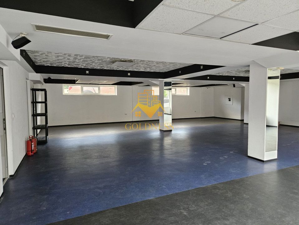 Spatiu comercial, 248 mp, parcare, Zona Centrala, Campeni, Jud. Alba - Poză 2