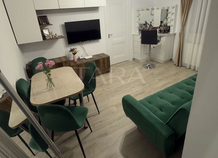 Apartament modern cu 2 camere în Mănăștur, zona Peny. - Poză 1