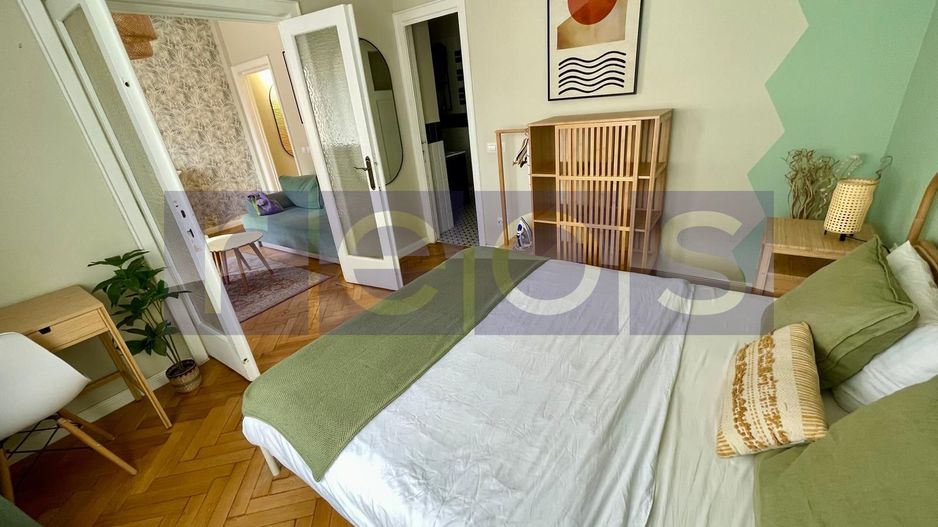 VANZARE APARTAMENT BOEM 2 CAMERE 50MP ULTRACENTRALA TERASA PANORAMICA - Poză 9