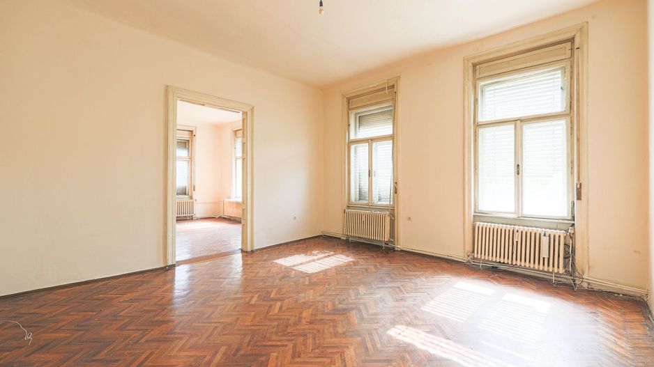 Vândut! Raritate pe piața imobiliară din Arad–Apartament cu 4 camere - Poză 4