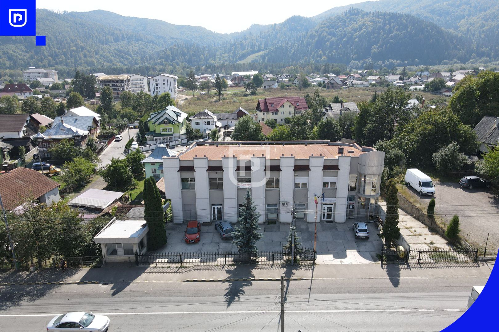 Spațiu comercial în Gura Humorului cu deschidere la DN17/E58 - Poză 4