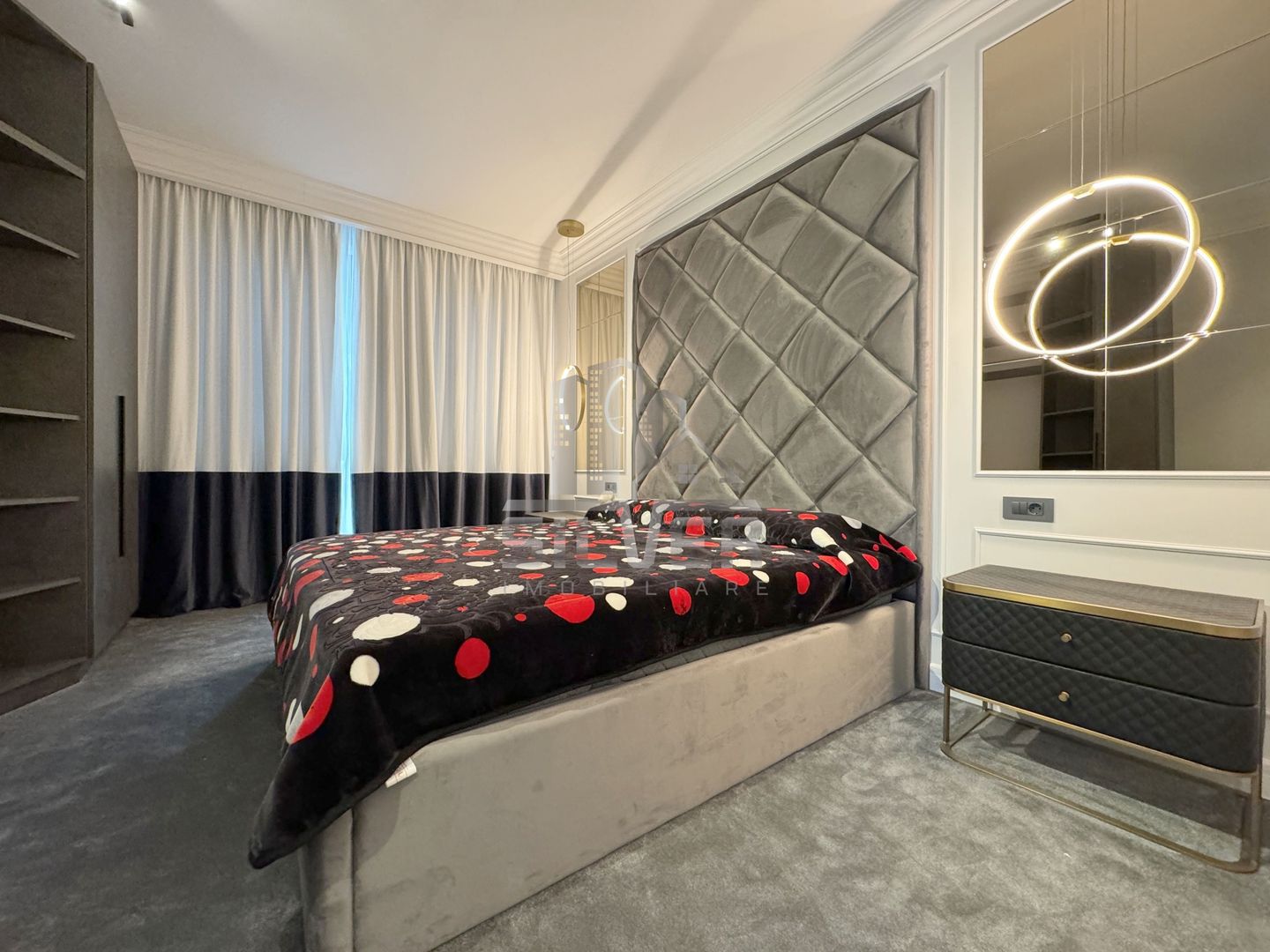 Apartament de LUX  in cel mai impozant imobil din Cluj-Napoca - Poză 9