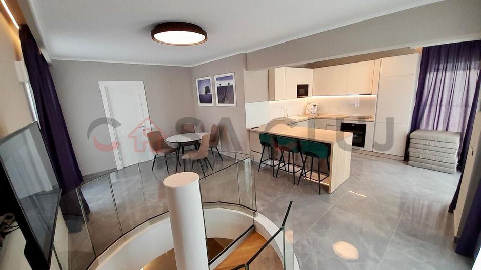 Penthouse, lux, Bună Ziua! - Poză 1