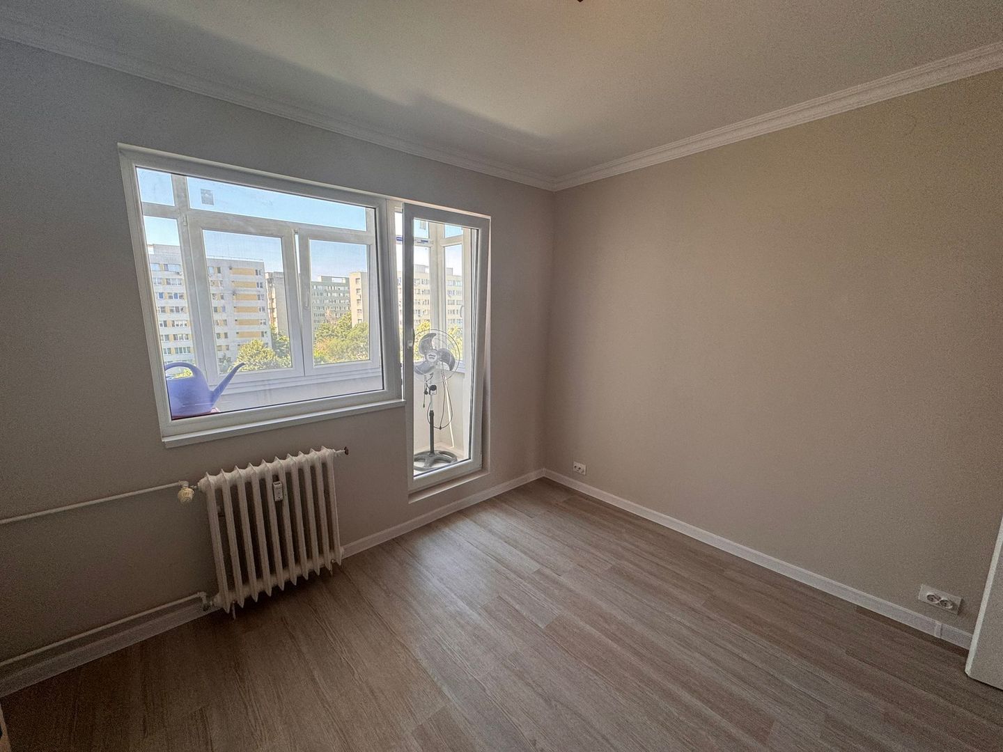 Apartament 3 camere Obor Renovat 8/10 - Poză 4