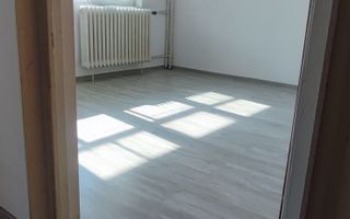 Apartament cu 3 camere ...Valea Oltului - Poză 13
