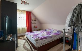 DE VANZARE CASA CU 4 CAMERE BUNA ZIUA - Poză 8
