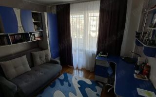 Vand apartament cu 3 camere in Tudor,strada Livezeni. - Poză 6