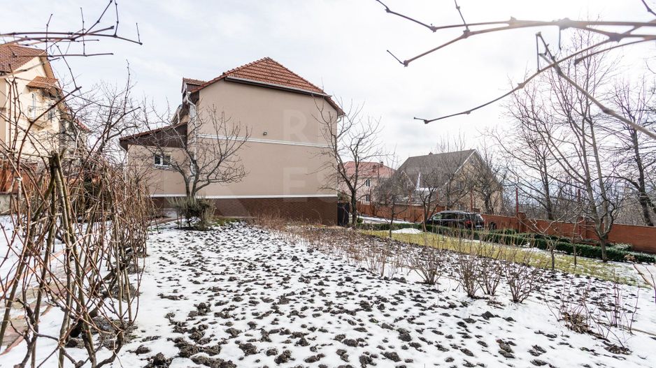 Vânzare, casă, 3 nivele, 200 mp + 10 ari, str. Gura Văii, Rîșcani - Poză 48