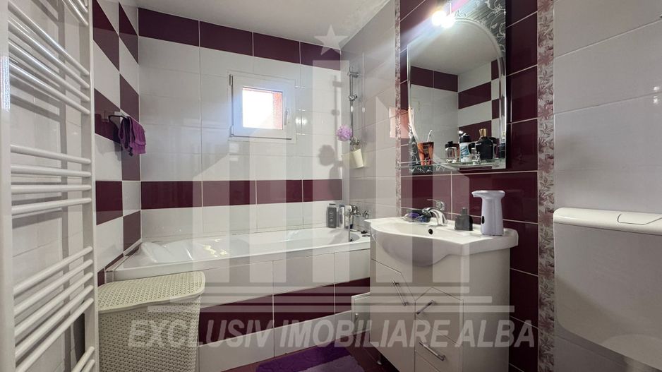 Apartament cu 2 camere, etaj intermediar, Ampoi 3 - Poză 8