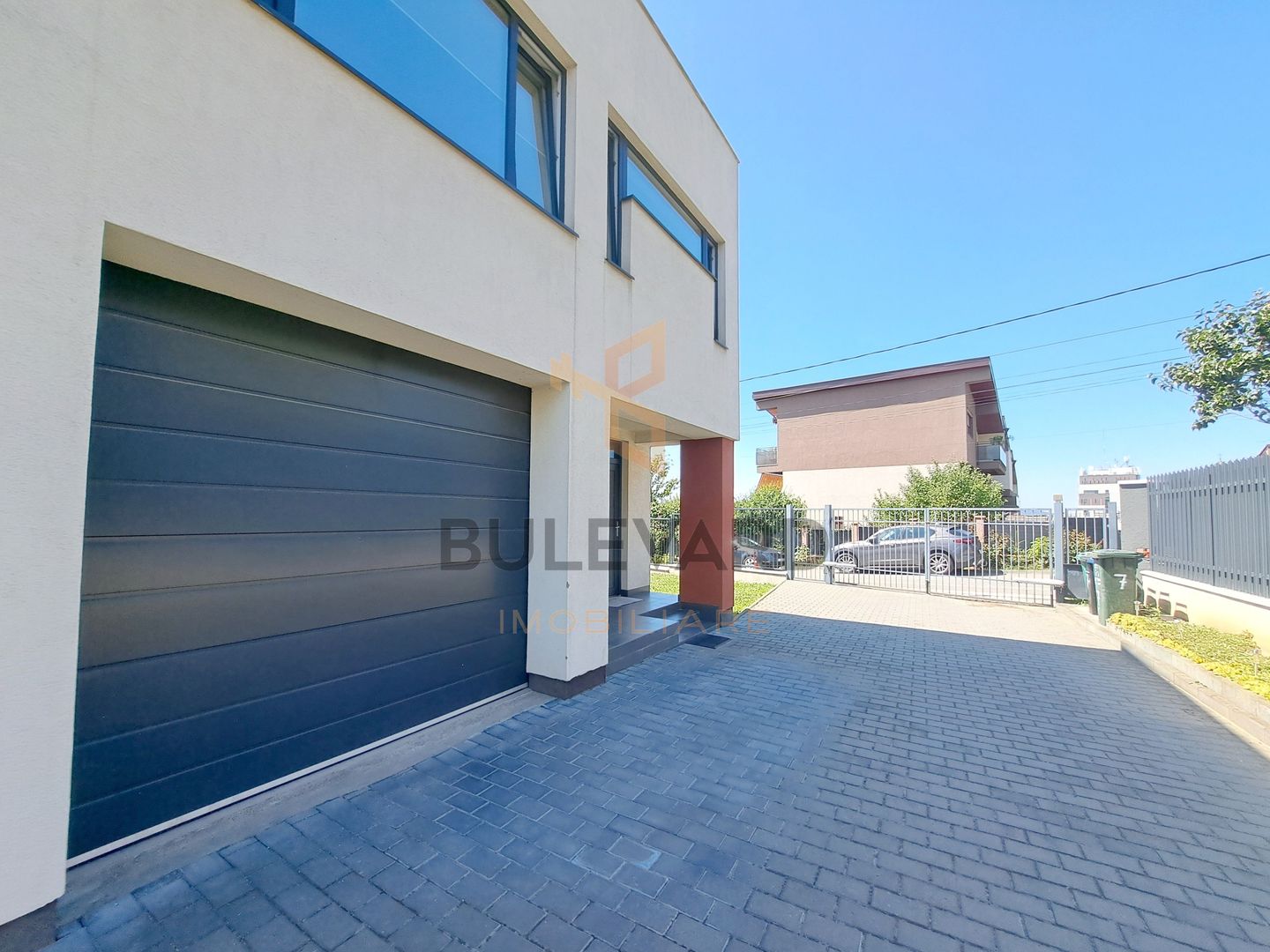 Casa tip dulplex 120 mp + 80 mp terase + garaj, zona Liceu Waldorf - Poză 3