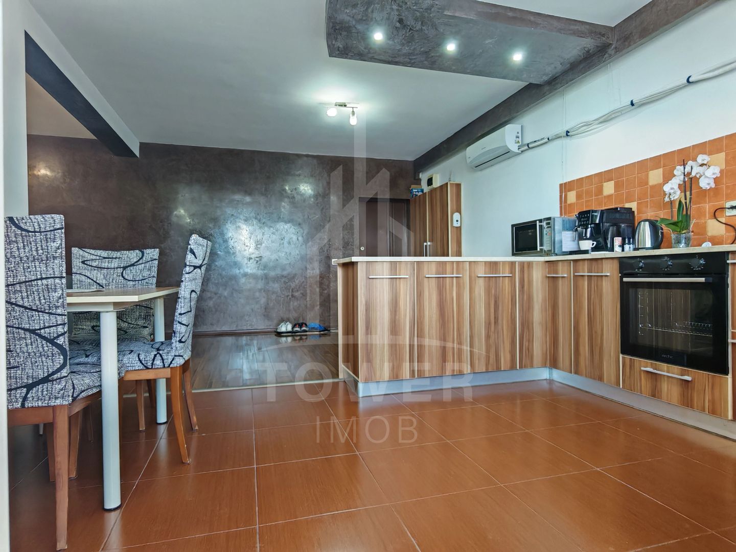 Apartament 3 camere de vânzare et 2, zona Rahovei - Poză 1