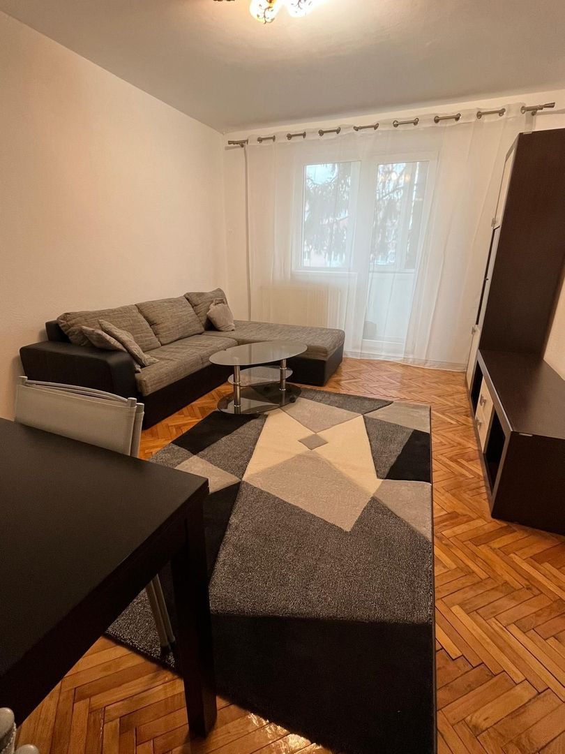 Apartament cu 3 camere mobilat,cartier Astra-Neptun - Poză 4