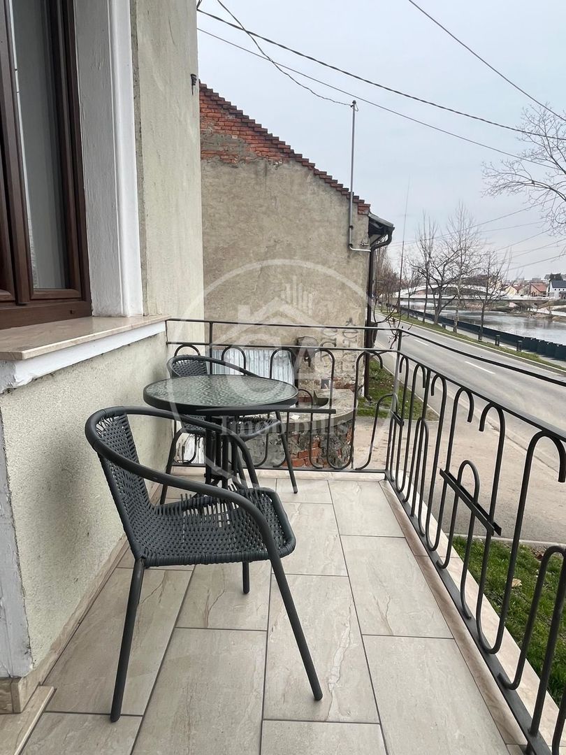 Apartament de închiriat cu 2 camere în zona ultracentrală, Oradea - Poză 6