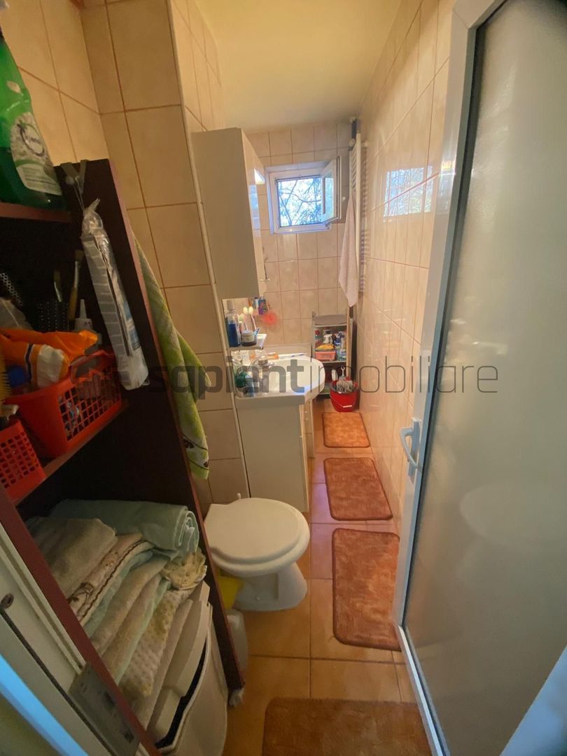 Apartament tip X - 3 camere,cartier Nufarul - Poză 3