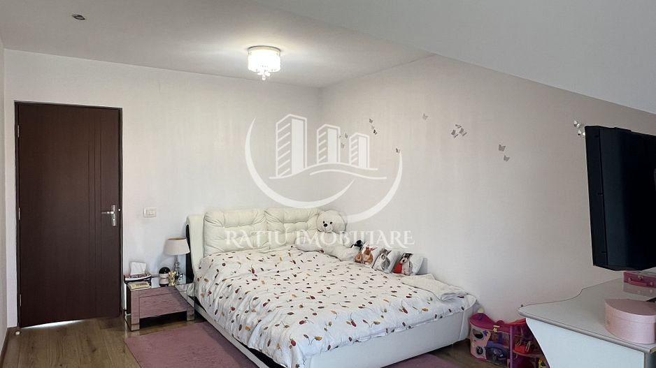 Casa cu 5 camere | P+M | Iosia | Oradea - Poză 20