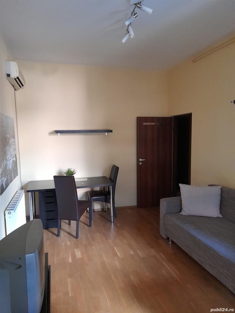 Apartament 2 camere zona centrala - Poză 1