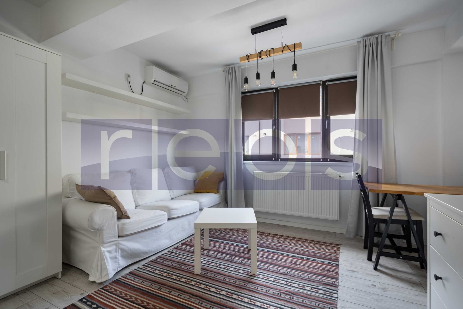 VÂNZARE GARSONIERĂ VALEA OLTULUI - BRÂNCUȘI - LOC PARCARE INCLUS - Poză 1