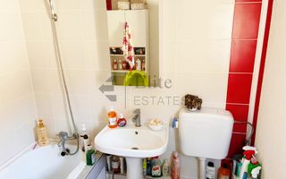 Casă de vânzare în Biharia - Poză 8