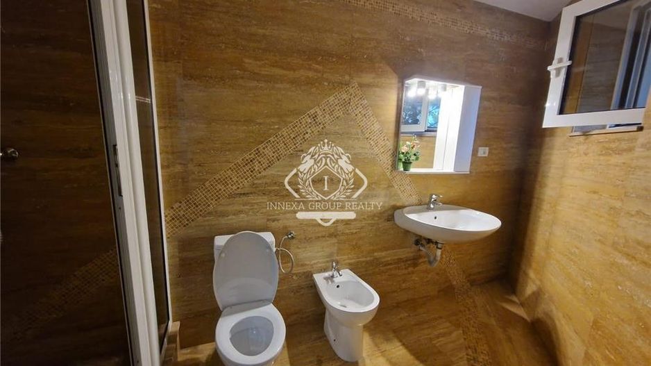 Pipera I Vila 8 camere - Poză 7