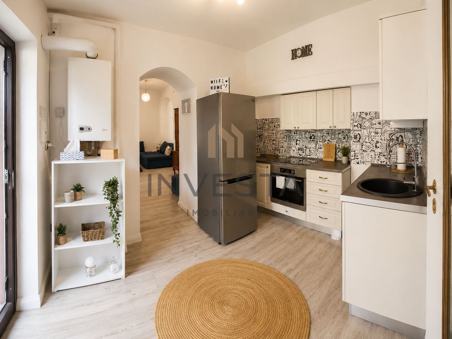 Apartament modern cu 2 camere de inchiriat in Piata Muzeului! - Poză 3