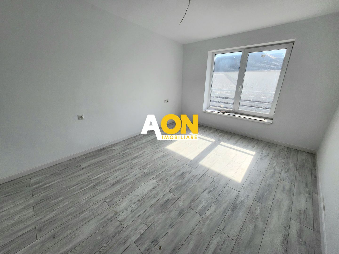 Casa tip insiruit, 105 mp utili, mobilata-utilata, zona Ampoi 3 - Poză 13