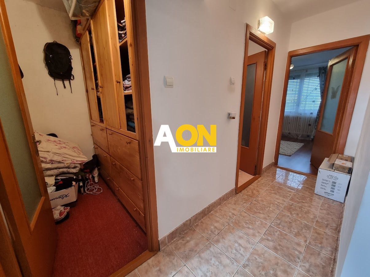 Apartament decomandat cu 3 camere, balcon, Ampoi 1 - Poză 4