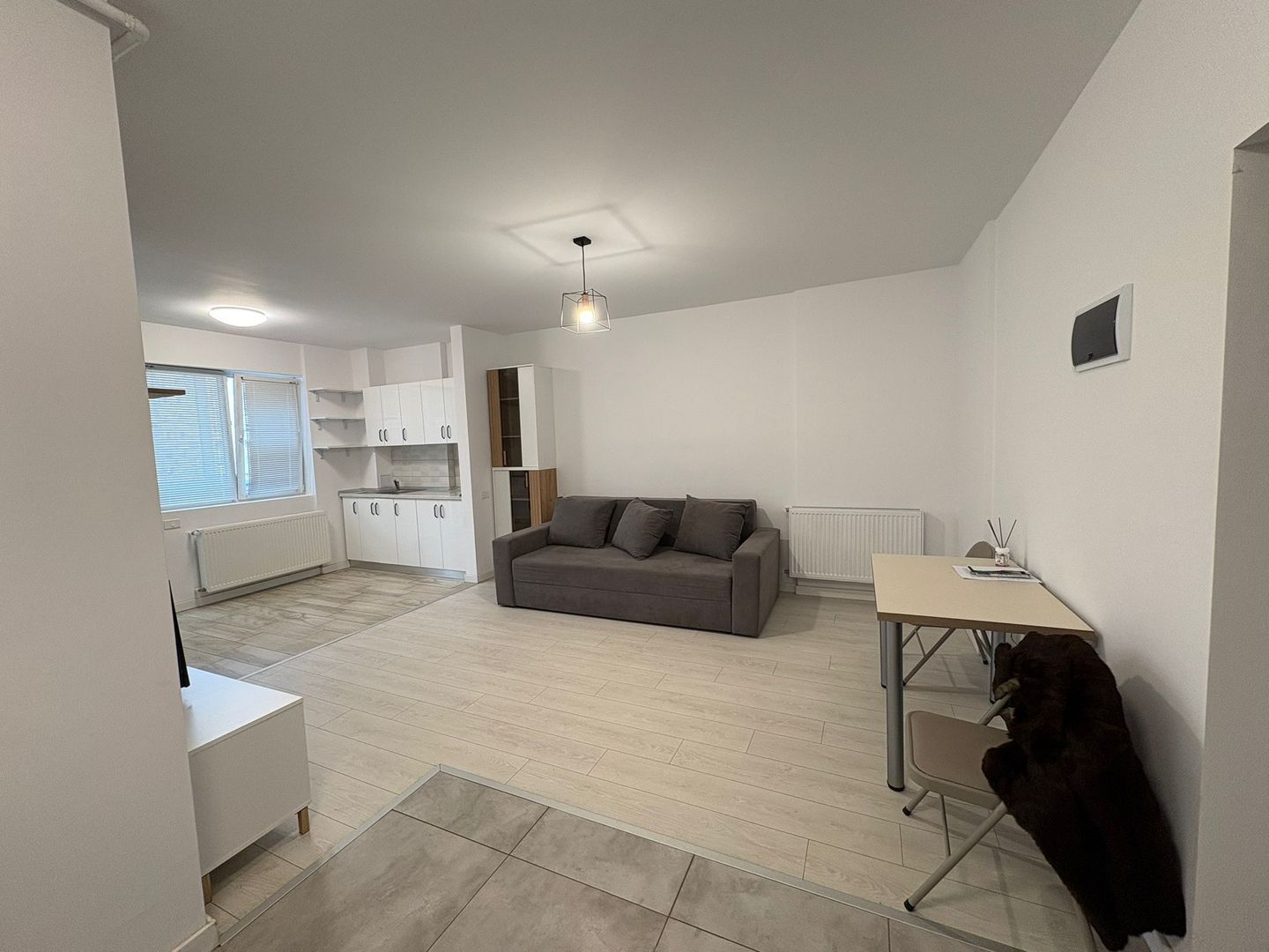 AP. 2 CAMERE BIRUINTEI, PET-FRIENDLY, CENTRALA TERMICA, METROU 15 MIN - Poză 2