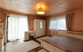 Casa deosebita cu teren de 900mp in cartierul Faget - Poză 15