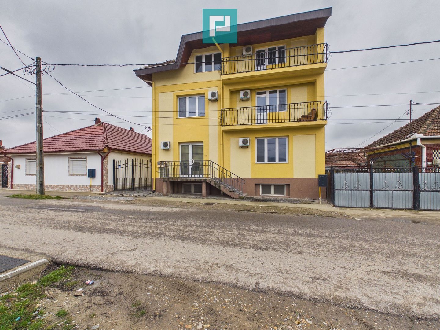 Casă în zona turistică maximă, Băile 1 Mai, Oradea - Poză 47