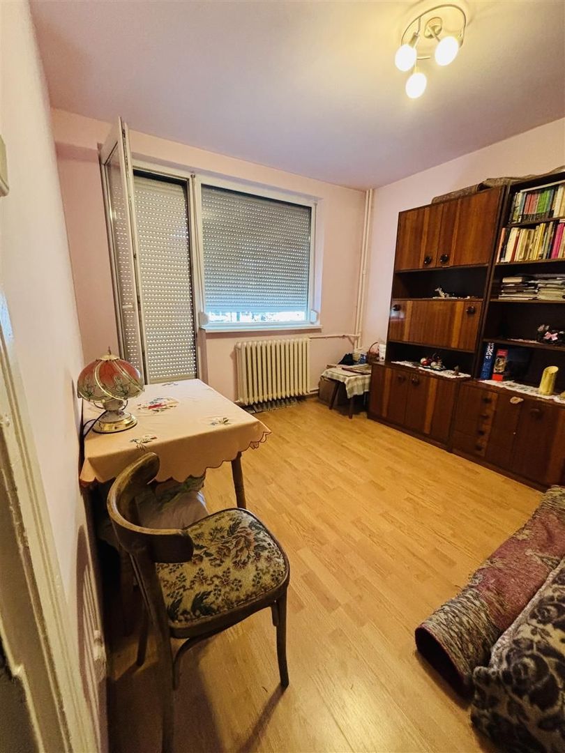 APARTAMENT CU 2 CAMERE SEMIDECOMANDAT ZONA CANTEMIR - Poză 6