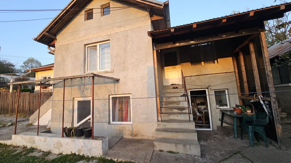 Casa 127mp mobilata/utilata+ anexa+garaj+beci+teren intravilan 1233 mp - Poză 14