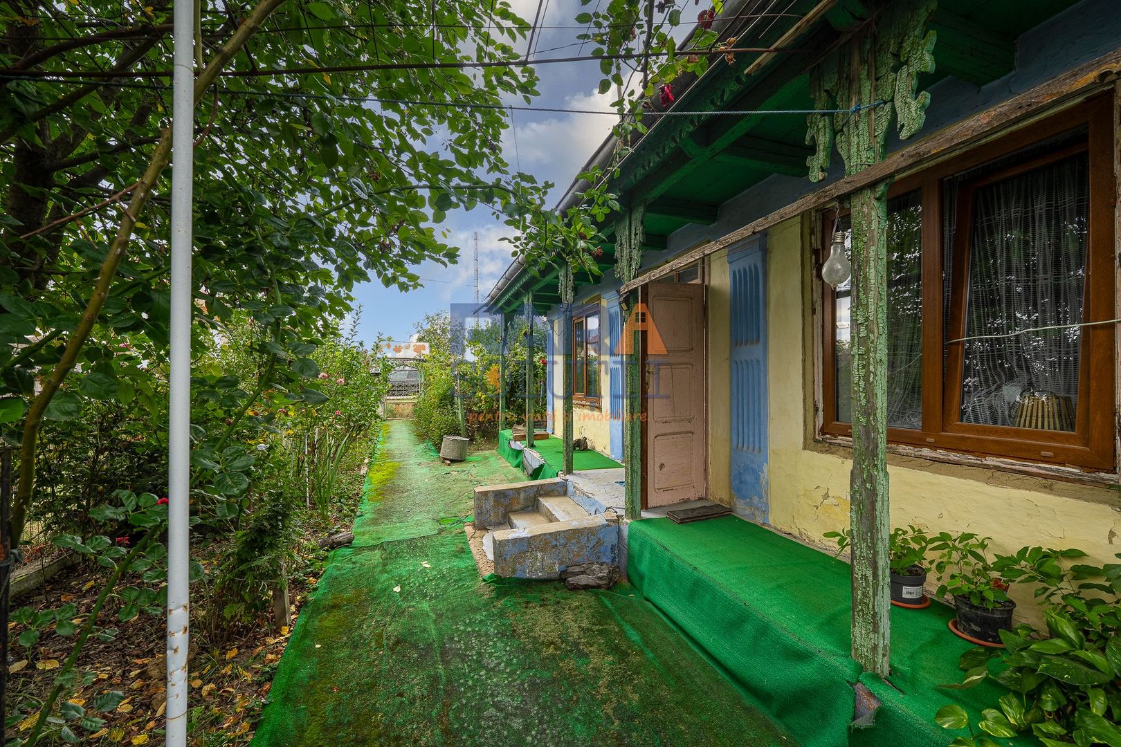 Casă interbelică + 3.060 mp intravilan, Trifești, 7,9 km de Roman - Poză 15