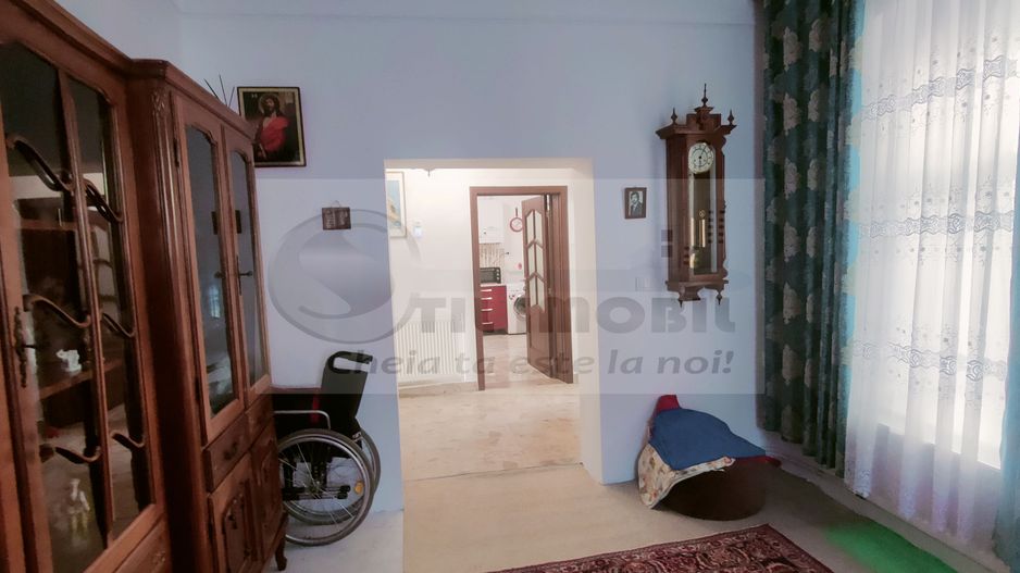 APARTAMENT ULTRACENTRAL , PIATA UNIRII, CUZA VODA 70 MP PLUS CURTE - Poză 45