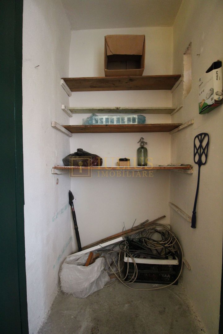 3camere, ideal pentru cei ce doresc sa renoveze de la zero un apartament. - Poză 20