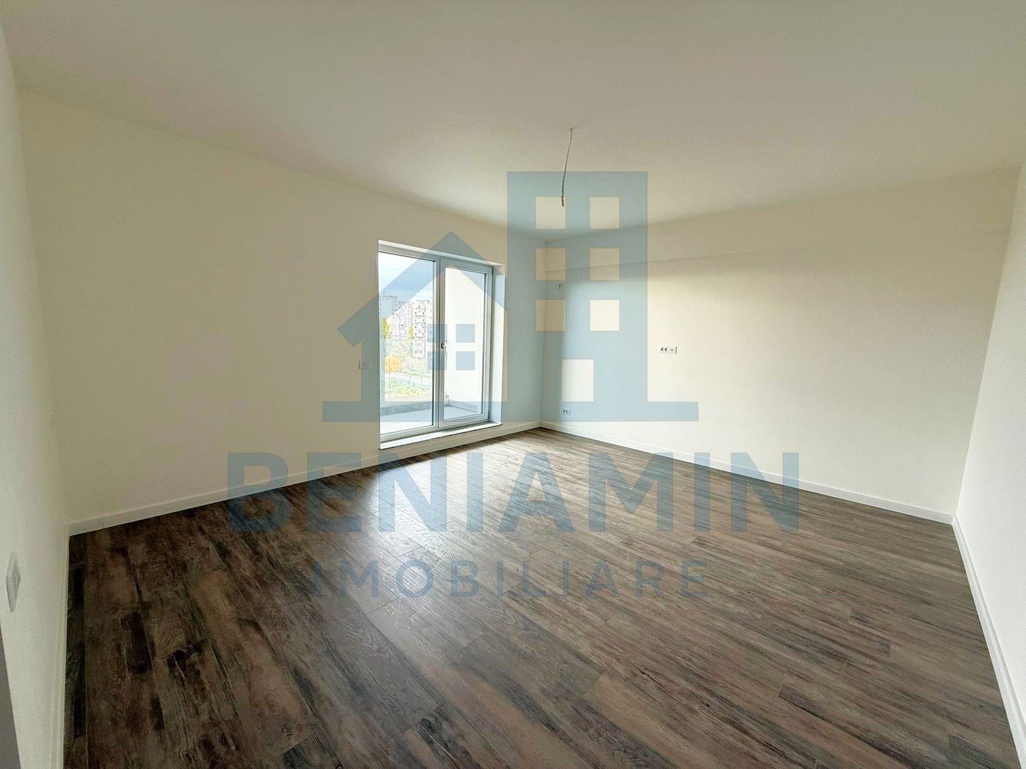 Garsoniara-Satina Garden-Loc de parcare dedicat-Incalzire pardosele - Poză 1