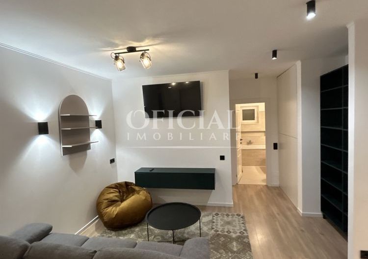 Apartament 3 camere | Garaj | 70 mp | 2 Bai | Zona Teilor | Floresti - Poză 3