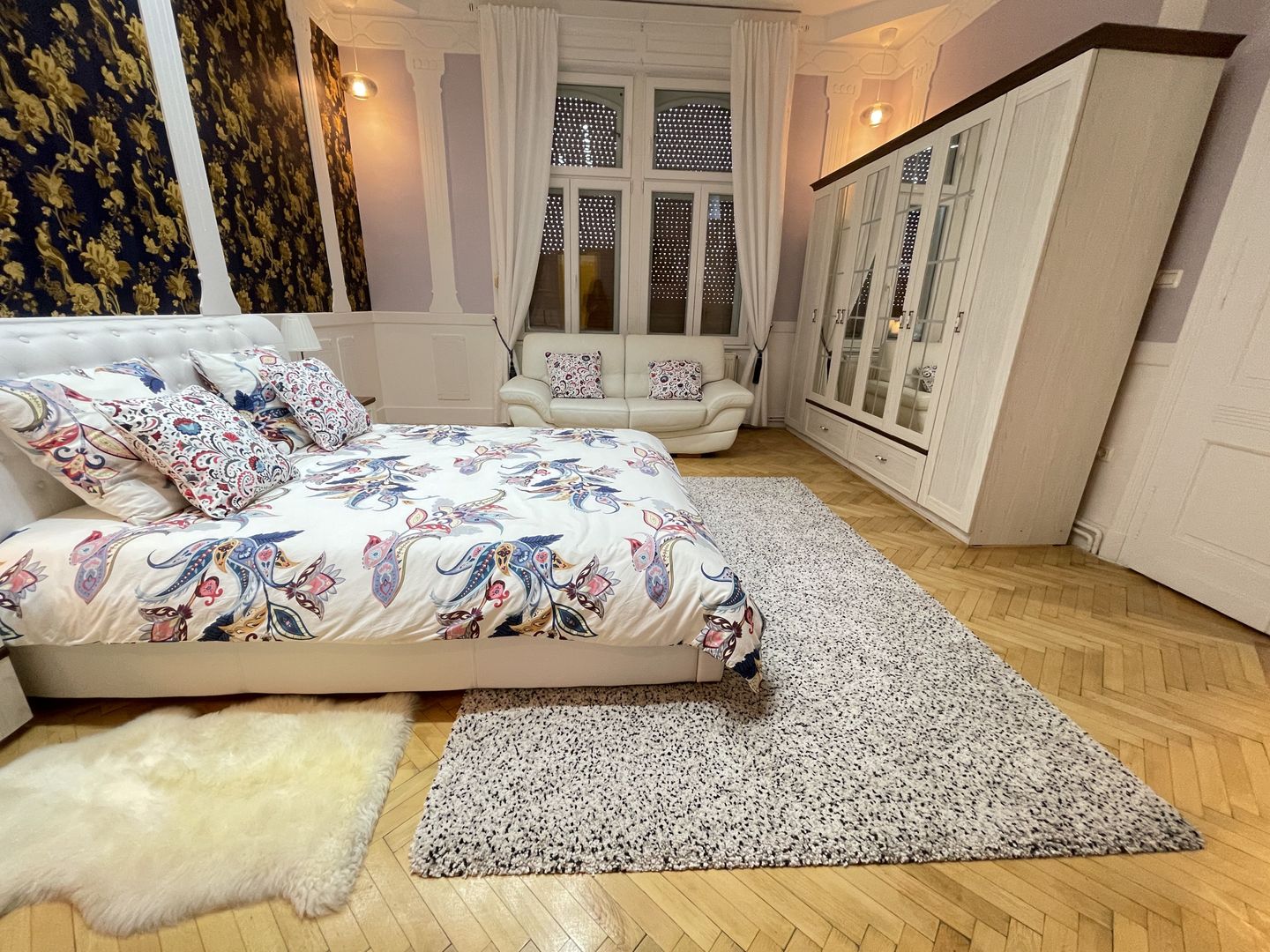 Apartament 4 camere spatios  in zona Sinaia - Poză 9