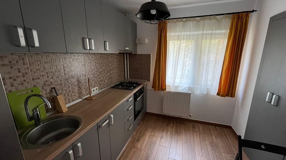 APARTAMENT SPATIOS PARCARE  ZONA TEIUL DOAMNEI - Poză 13